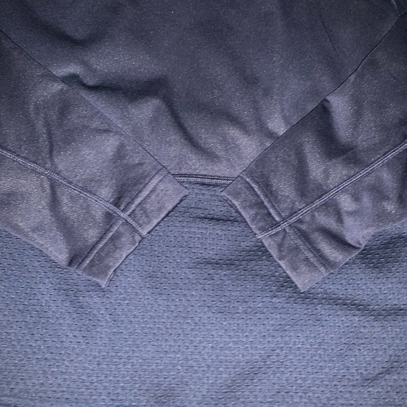 NFL Nike HyperWarm Dri-Fit Tennessee Titans shirt Men’s size Small - Picture 4 of 11